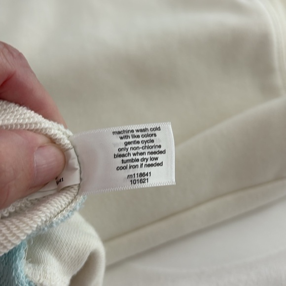 Lane Bryant Cream/Ivory & Light Blue Cropped Joggers w/Front Pockets. Size 14/16 - Picture 10 of 10